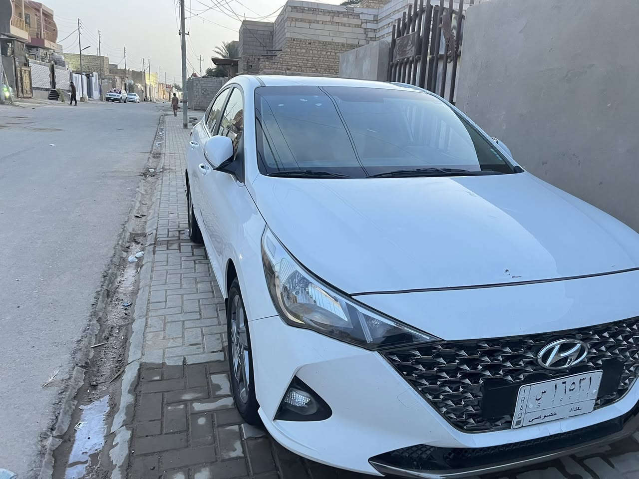 سلام عليكم
سياره اكسنت  2023 خليجي محرك 1600 سياره مطلوب اللمصرف استقطاع ماستر مقترض وكفيل نفس البيت سياره جديده فول موصفات كفاله عامه بيه ملاحظات بسيطه سياره جديده ع ايد وحده   متعهدلك بالوكاله وحد عشره شكد متريد السعر125 بيع او مراوس  حسب القناعه  ***********
