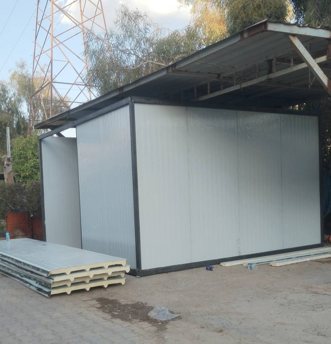 سڵاوی خواتان لێبێ😍
داشکاندنێکی نایاب %50😍

(کۆمپانیای بڕیار)بۆ کرڤان هەڵسا بە داشکاندنی نرخەکان زۆر نایابە 💸نرخەکانی خوار بازار جێگیرکرد

ئەو سایزانەی نمونەی بەردەستن
کرفان 3×4 نرخی 12 ورقە🫡
کرفان 4×4 نرخی 15ورقە🫡
کرفان 5×4 نرخی 17 ورقە🫡
کرفان 6×4 نرخی 20 ورقە🫡
کرفان 3×3 نرخی 9.5ورقە🫡
کرفان 2×2 نرخی 7ورقە🫡
کرفان 1×1 نرخی 4ورقە🫡
وردەکاری دەربارەی کرفان😍
ئاسنی تورکی😍
ڕەنگ ڕەشی ماتی😍
سندویج بنل شرکە بریار😍
دەرگاو پەنجەرە😍
کارەبای😍
تێبینی........................
نرخەکان جێگیرە🙂
گەیاندش بەردەستە😍
ناونیشان ......
😍😍کرکوک /فیلق/ڕێگای عمل شعبی😍😍
😍😍بۆ زانیاری زیاتر😍😍
***********
*********** كركوك, العراق

