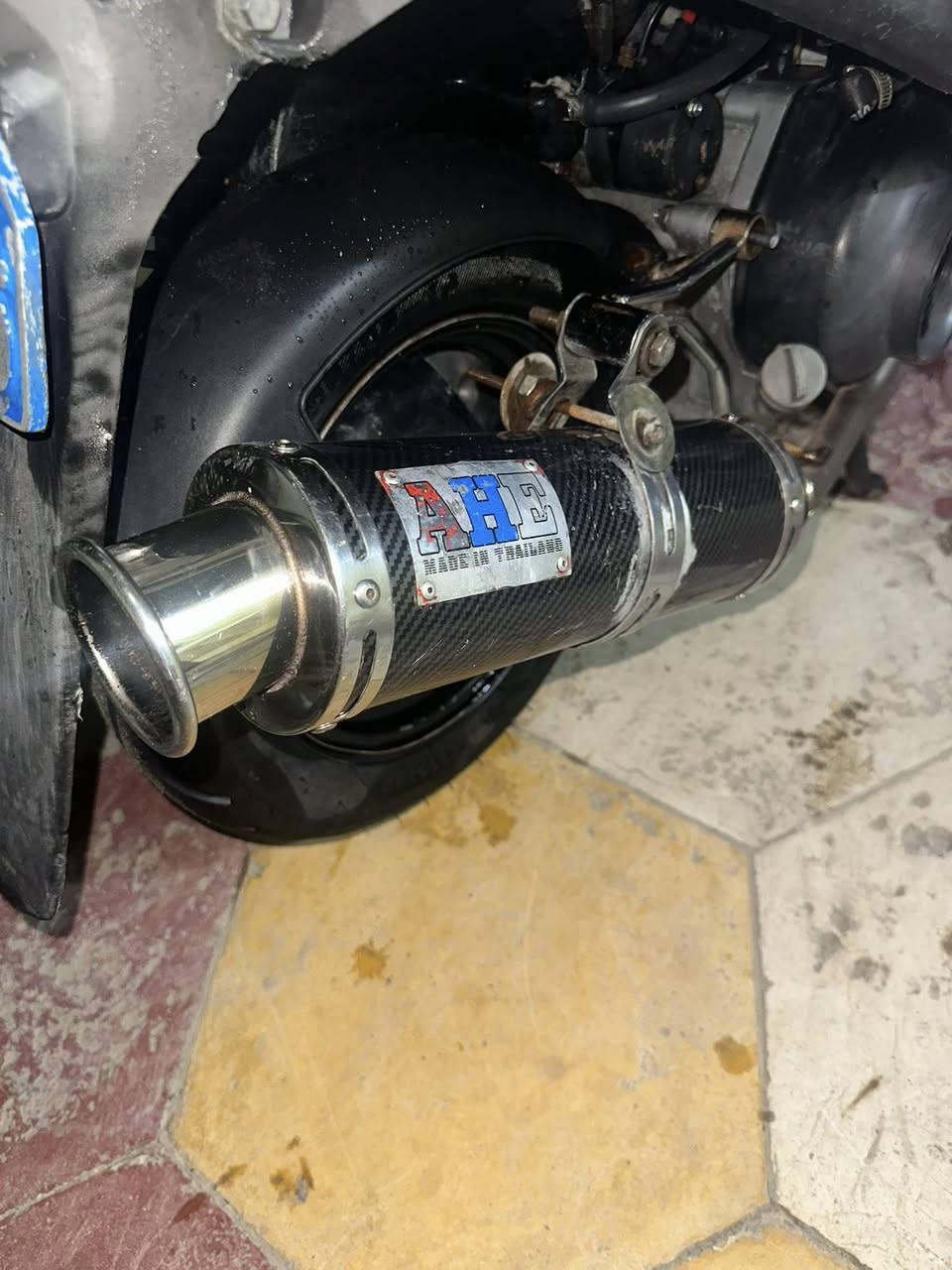 سلام عليكم دراجه ماكس عدله
تخم تاير دبلات خلفي ومامي جديد بنزات جدد زنون قوي

 صالنصه رياضي معروف سعره 

مكينه ما مفتوح لا نضوح ولا تنقيص 

كل سبوع دهن يتبدل ضفيره ما مجوسه 

مكان دراجه ديوانيه شارع لوكفه قرب مطعم سجاد ٢

لمو شراي لا يتعبني 

سعر (٦٠٠)وبيه مجال مستعجل عله بيعته عدي ضرف

رقم ***********
