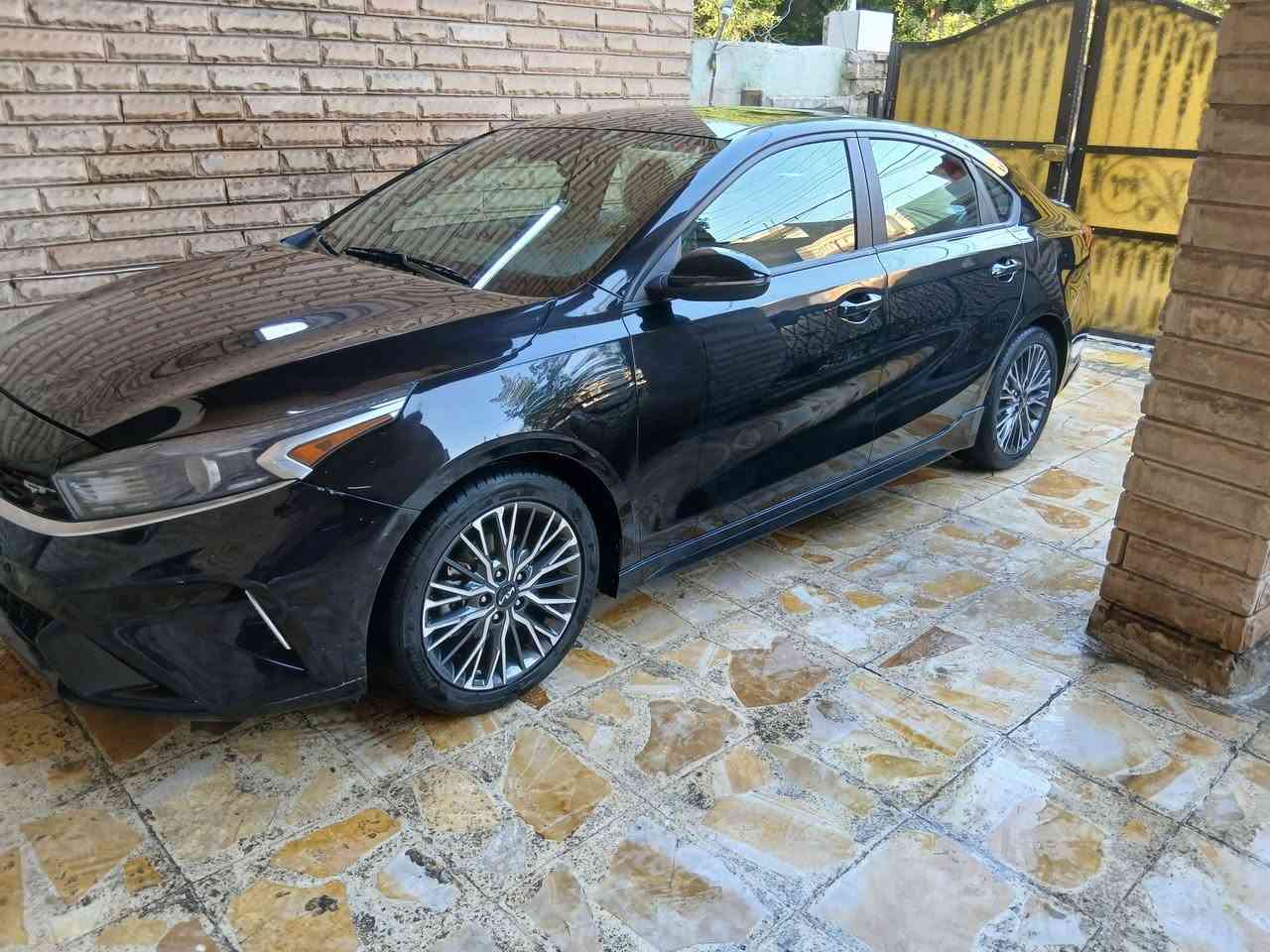 فورتي 2023
سلام عليكم 
للبيع كيا فورتي 2023 Gtline  فول عده الفتحه
رقم بغداد بسمي
السياره بدون تبديل فقط صبغ جاملغ وحافت البنيد بدون ايرباك ولا الغد ولا شاصي 
:الاستفسار ***********
مكينه ٢٠٠٠ دوش-سلايد  -بصمه تشغيل وابواب وصندوك-شاشه كبيره +كاميرا دواره -كشنات جلد ومخمل -سايد بريك بصمه -نقاط عمياء-رادار امامي -تحديد مسار (قياده ذاتيه)-شاحن لاسلكي -٣انظمه قياده-لايتات led امامي خلفي-اشاير مري -ويل كب فراشه -اوتو هولد -مانع انزلاق -ستيرن D-فول تحكم ستيرن -كروس سرعه -تشغيل عن بعد-اناره ترحيب بالابواب -نظام خرائط gbs-ماشيه  52mil
صور حادث ر بالمنشور 
السعر ١٦٠ وبيها مجال العنوان بغداد الدورة رقم هاتفي ***********ابوموسى
