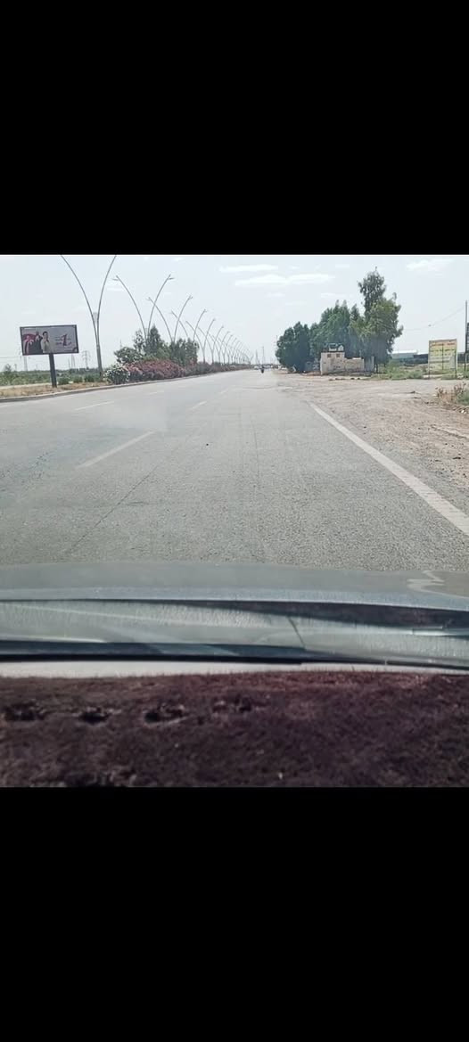 مزرعة دونمين ملك صرف كاملة ماء كهرباء نخل غرفة نوم وصحيات صالة مطبخ ونخل وجلسة سعر مناسب ***********قبل مجمع الفرسان شارع المجزرة ومزارع النخيل ديالى تبليط
