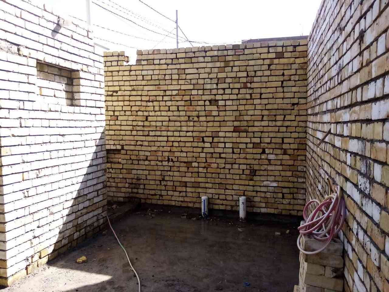 السلام عليكم هيكل طابق واحد طابو  للبيع المساحة 50 متر ركن الموقع كرارة الطابو للاستفسار الاتصال على رقم الهاتف ***********
