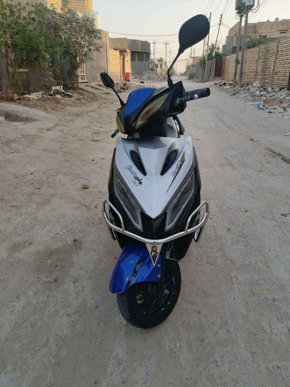 السلام عليكم دراجه لبيع نوع جامبو ماكس صيني موديل 22 دراجه نظيفه نكره سلف لستفسار باقي المعلومات خاص او رقم التالي 0788 552 9724
