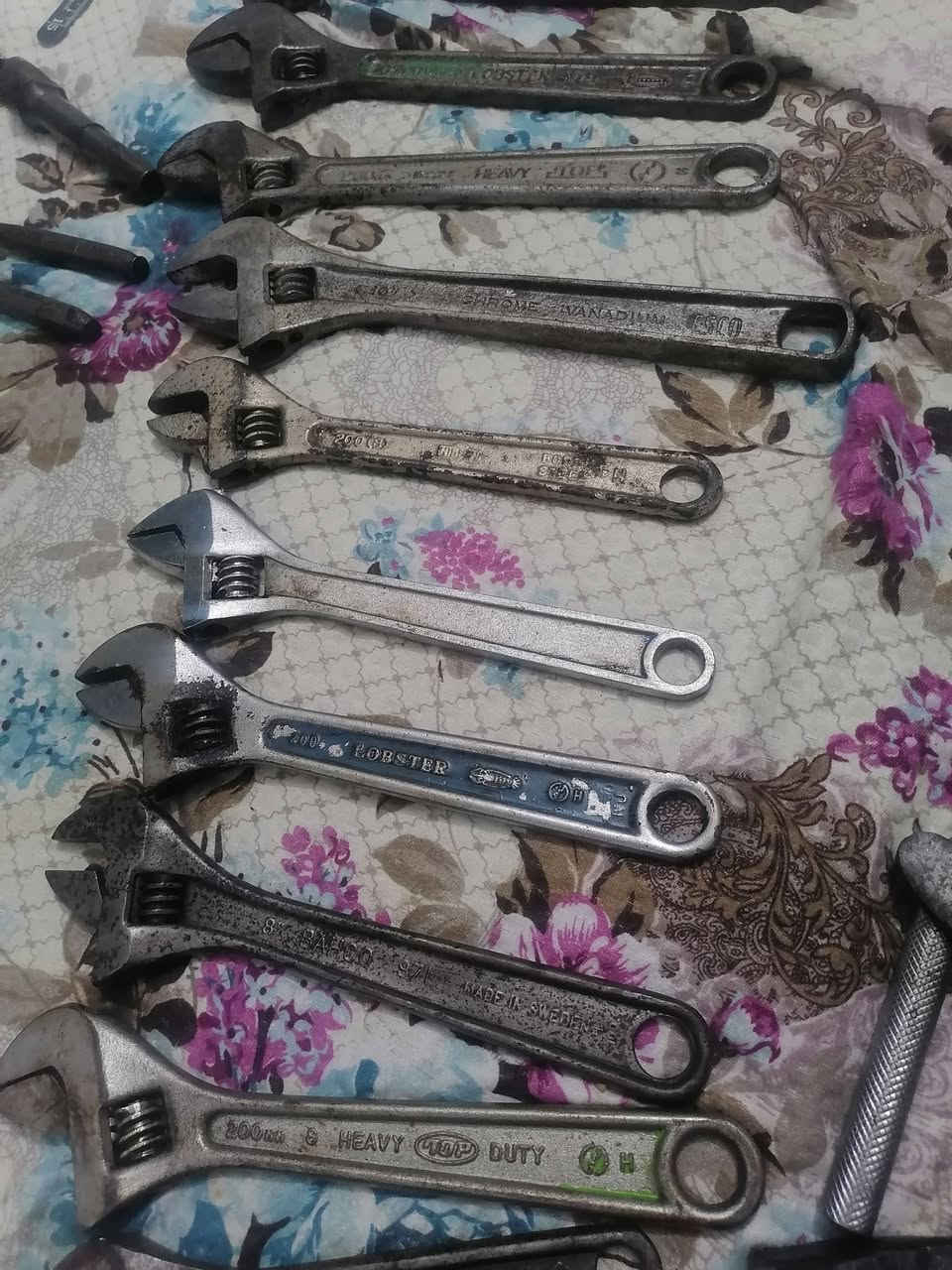 جواكيج وكندك ياباني اصلي توصيل موجود *********** واتساب
