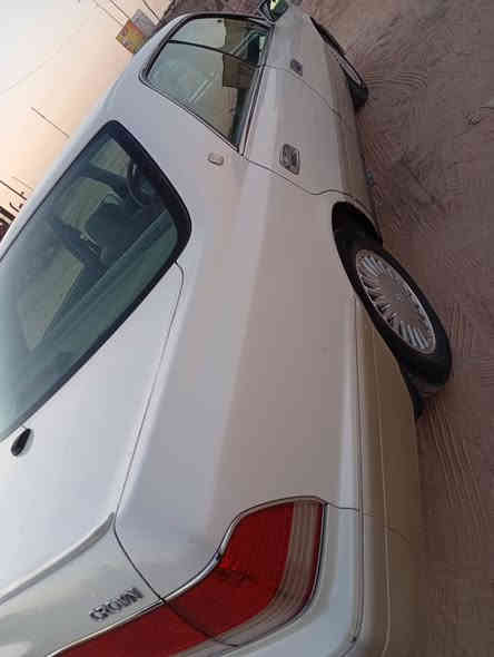 راس الثور موديل1996 رقم انبار دولي
 بأسمي تحويل مباشر مكفوله كفاله عامه 
من الكصه ونقل الجثه والضربه القويه 
محرك وكير جدد حداديه وتايرات وكهربائيات كله جديد
التبريد شغال الدواخل نضيفه
السعر 105 وبيها مجال 
للاستفسار ***********
