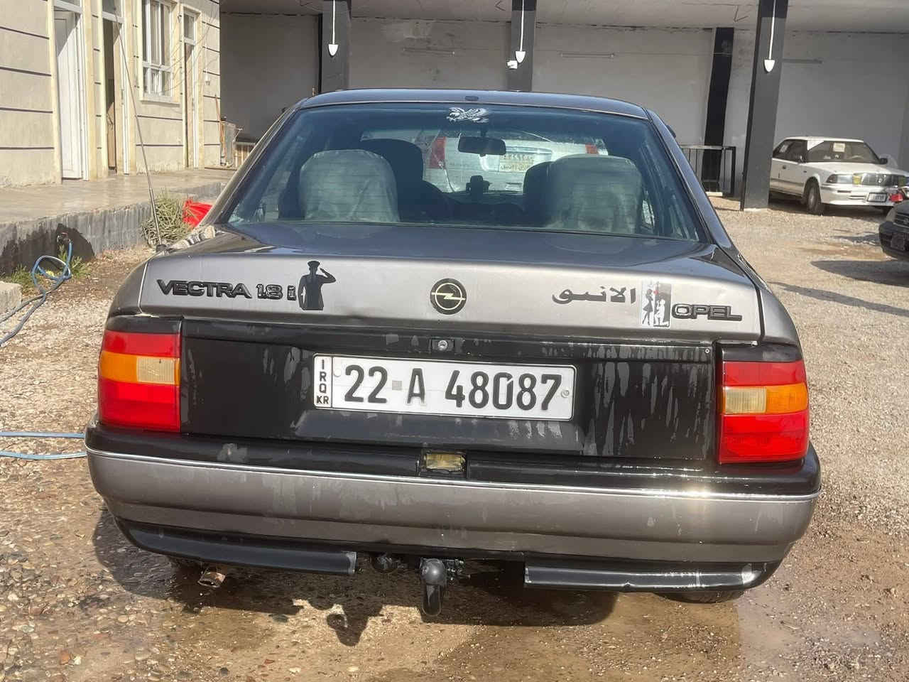 اوبل فكترة حجم 18موديل 1992طخم تاير جديد داخل جديد كهربائيات كلهة شغالة تتكاب معة اشرعي
السعر35وبيها مجال 
اتصل وتدلل***********
