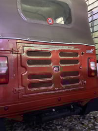 تكتك 2018رقم وسنوية تكتك نضيفة السعر 6400 وبيها مجال الرقم07711153116