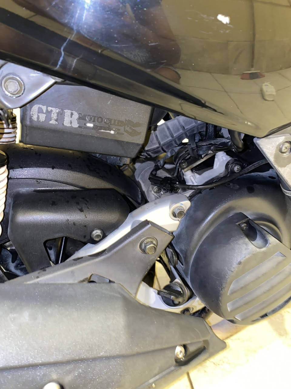 ماكس gtr للبيع الدراجه نضيفه لاخر حباية كفالة عامه جيب فيتر وياك افحصها واخذها
مامفتوحه كلها ختم واحد تايارات تمام

بيها صدر رياضي بلادي

المكان بغداد 

السعر 1050

***********
