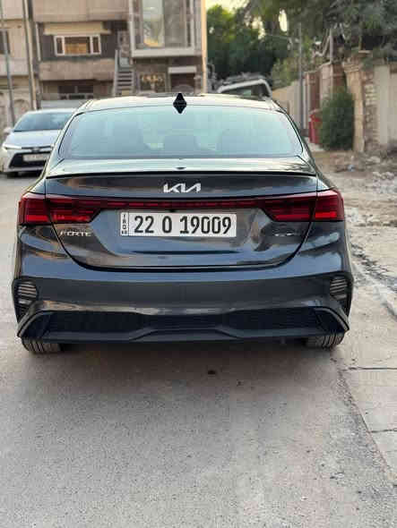 كيا فورتي جي تي لاين 2023وارد امريكي للبيع 🔶

‏🔶Kia Forte GT Line “  
⭕️موصفات 
بدون صبغ كفاله بارد بل صندوق فقط 
بجم كبس 

بصمة
تحديد مسار 

مانع تصادم 

مانع تزحلق 

كروز سرعة

شاشة انفكشن 

كامره خليه دواره 

نقطه عمياء 

ردار خلفي 

اناره ترحيب 
 
مقاعد رياضية 

تبريد شاشة 

تشغيل عن بعد 

درايف مود 3 وضعيات 

مقاعد جلد +مخمل 

اناره خليه LED

كشفات اماميه 

ويل مقاس 17 رياضي 

اشاره بالمراي الجانبية

ماشيه 45مايل
السعر  166 $$

دخول جديد ترقيم جديد أربيل  

مكان السياره بغداد
للتواصل ***********
