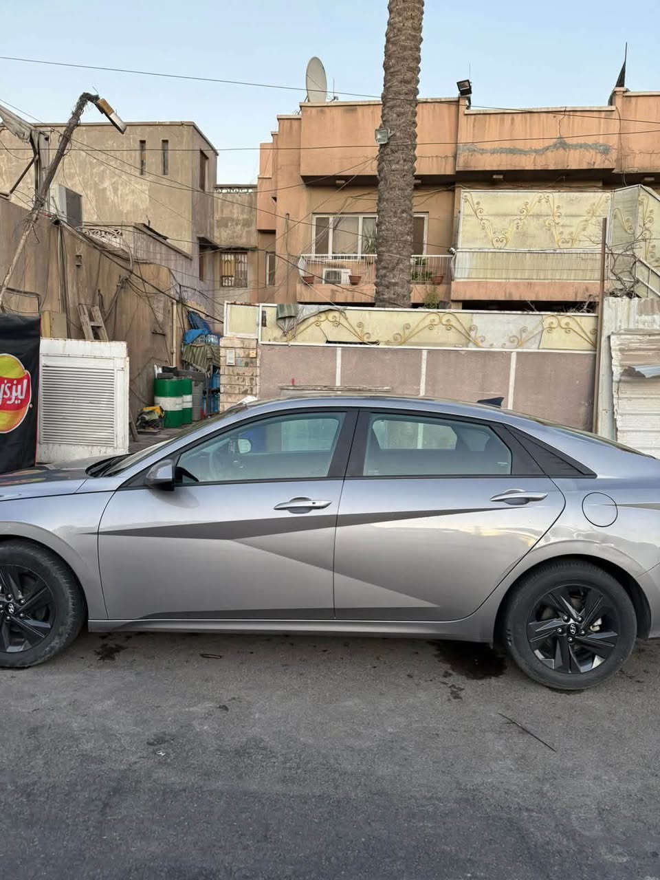 النترا 2023 وارد امريكي
ماشيه 89 km
بدون حادث ضرر تخريب موضح بصوره
موصفات نص فول 
بصمه 
تشغيل عن بعد 
ثلاث انضمه قياده
رقم مميز

سعر 153
***********
