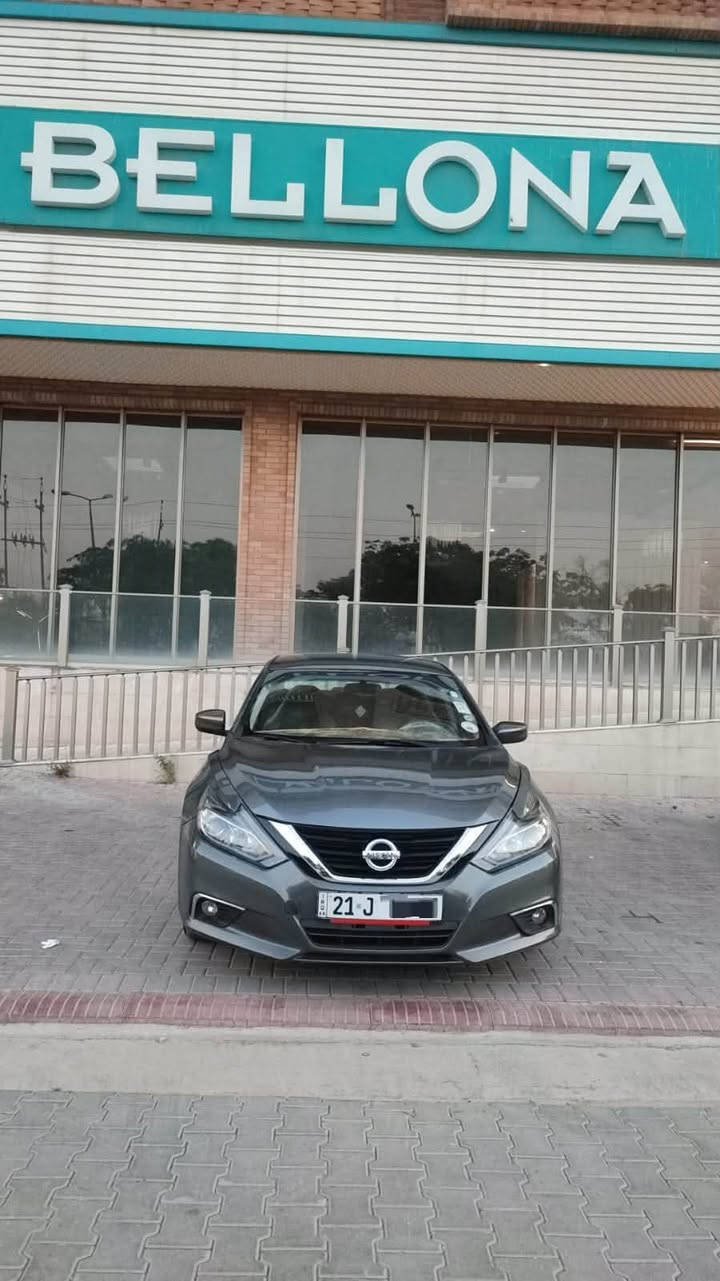 سلام احبائي شونكم التيما موديل ٢٠١٧ سيارة كلش حلوة و راقي شرط تحويل غرامة و سعر كلش رخيص و مابي دينار مصروف بي سيارة كلش نضيف ‭***********‬
