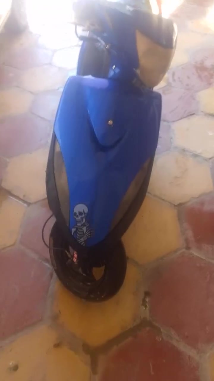 دراجه معروضه للبيع ماكس عدله سعر 325 وبيها مجال حق الجيه دراجه ما مفتوحه بلاديه دراجه ي بس تاير دراجه بلاديه 49 يم الجزيره السياحيه مكاني دراجه بلاديه نظيفه اوراق موجوده*********** ولا تريدون اتصلوا على هذا الرقم 📲
