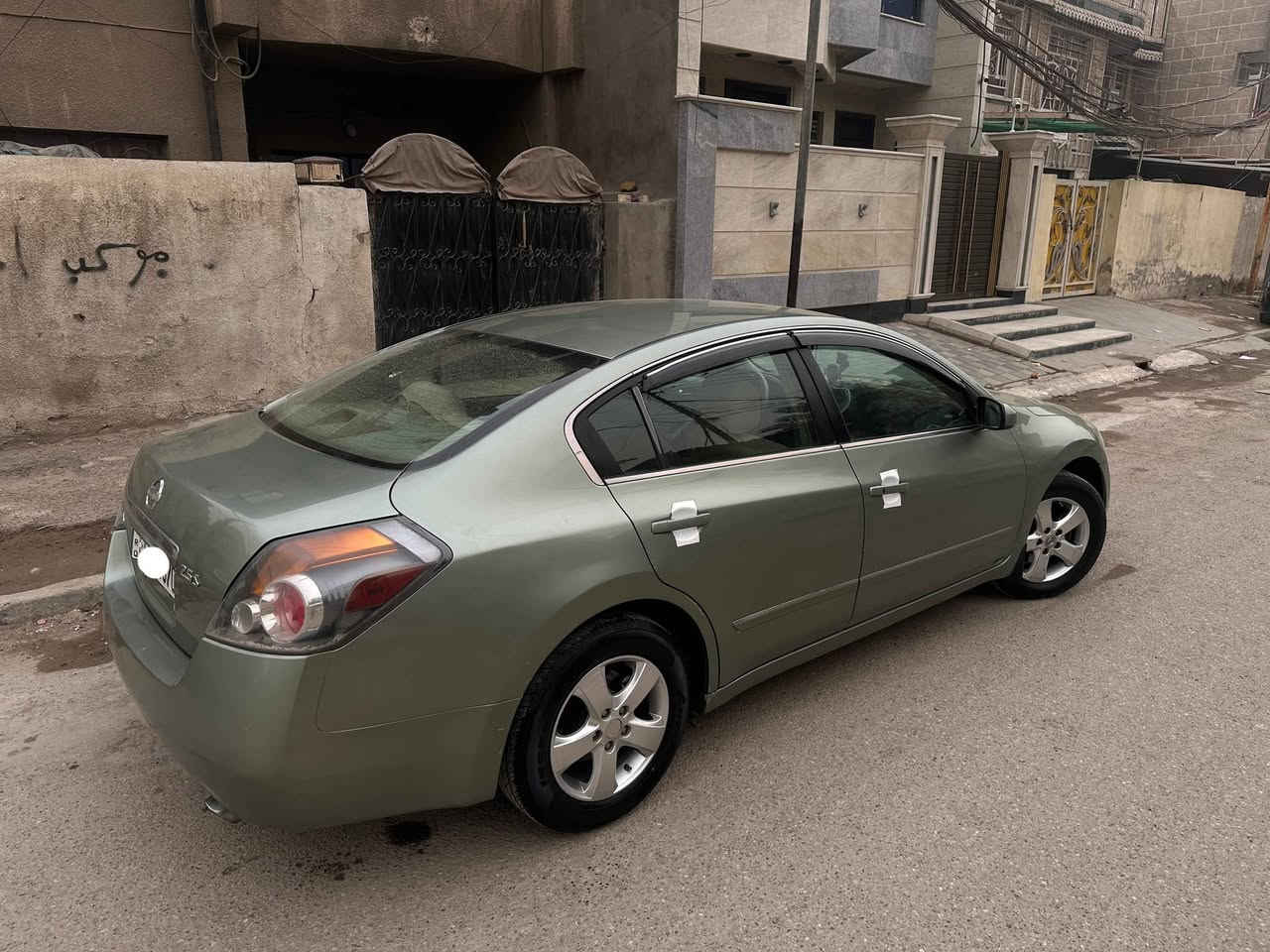 السلام عليكم....... للبيع 
نيسان التيما ٢٠٠٨ خليجية رقم بغداد 
................... 
السيارة مسويلها صيانة كاملة
صدر امامي وخلفي جديد 
محرك بلادي جديد 
كير شادة جديد 
تبريد ثلج شغال امامي وخلفي قطعتين 
شاشه + كامرة 
تخم تاير امامي وخلفي جدد 
باتري جديد
غرفتها البلادية جديده واني مدوشمها
مازدات جدد 
سياره جاهزه من كلشي وبسمي رقم بغداد وتحويل مباشر
................... 
للعلم بيها قطع صبغ بدون ضربة شواصي ولغود وهل امور مكفولات ما بيها اي ضربة والسيارة خليجية وابيعلك مصبوغة عام 👉

السعر 79 وبيها مجال للشراي 
مكان السيارة بغداد للإتصال *********** بغداد, العراق
