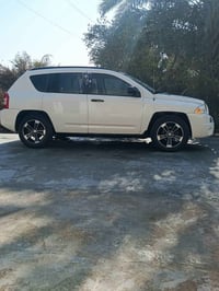 جيب كومباس • ٢٠٠٨ • كير اتوماتيك