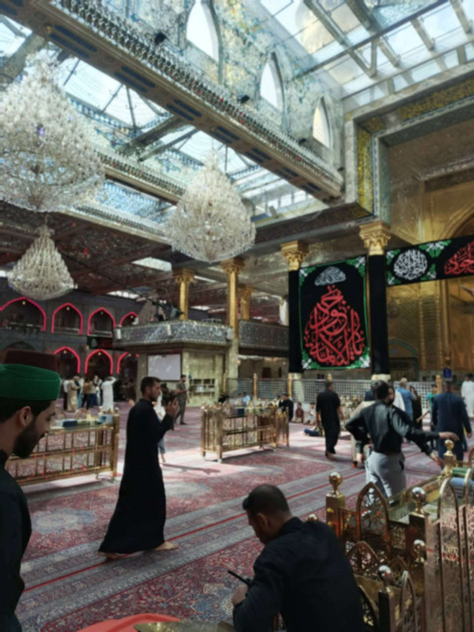 السلام عليكم🤝
غدا الثلاثاء

إلى كربلاء المقدسة

الانطلاق الساعه 4:00 عصرا 

مبيت 

والعوده بعد صلاة العيد 🕌

للحجز 

‏‪***********‬‏📞

‏‪***********‬‏📞

احمد
