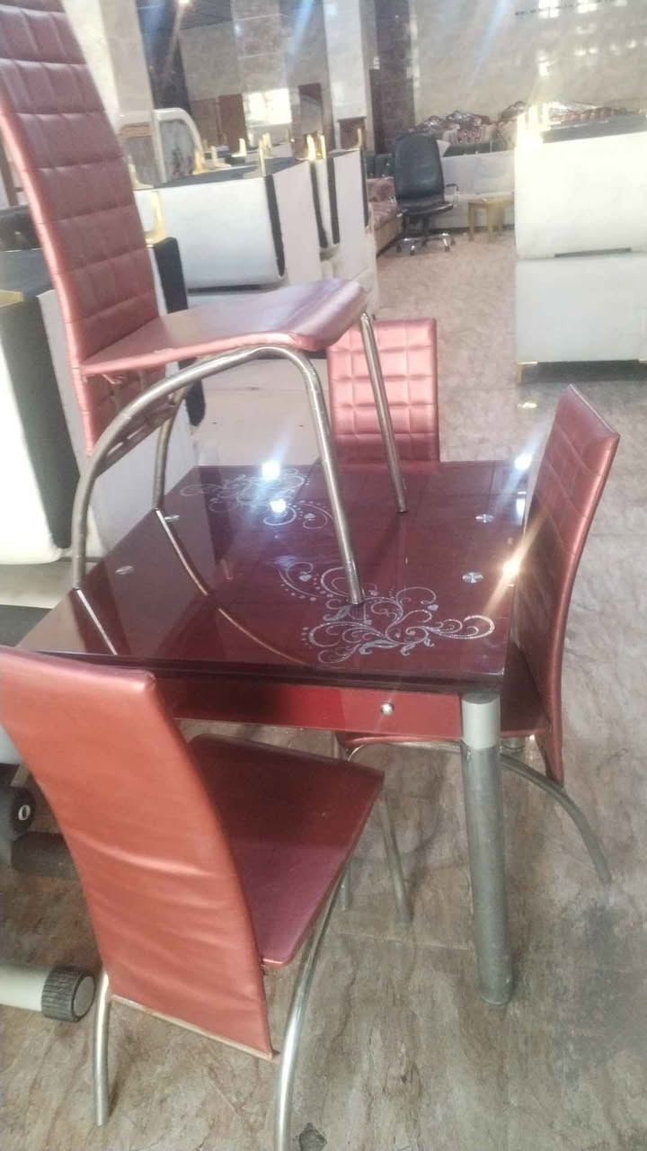 ميز طعام للبيع عنوان كركوك قادسيه قرب تقاطع الحريه مجاور مول ئألتو ستي للاستفسار الاتصال على الرقم
*********** Singapore
