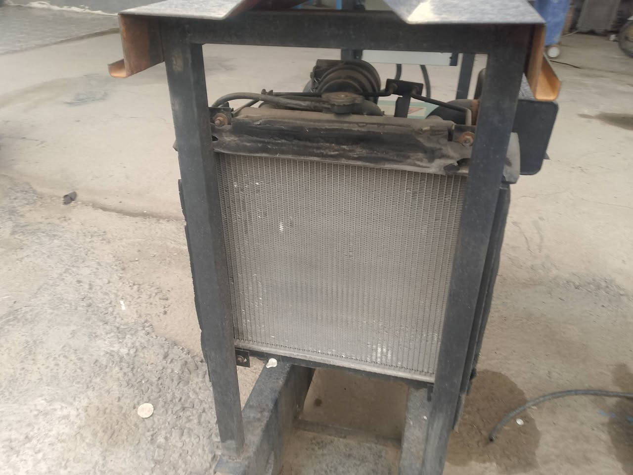 السلام عليكم ينمر 10 كيفي ثلاثه بستم مكينه شرط مفتوحه بلادي الحجز والاستفسار على رقم الهاتف 
***********
