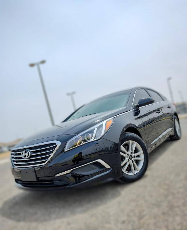 السلام عليكم اريد مراوس جارجر او اوباما    السعر 120
سوناتا 2016 وارد امريكي 
كلين بدون حادث 
كير مكينه مكفول  فقط رافع كازكيت 
شاشه كبيره 
حساسات خلفيه 
كامره دواره 
تدفى تبريد 
سستم دسماعات 
اشارة ترحيب واطفاء 
منظومه زنون 
رقم شمالي باسم ولد يمي بل كوت 
ماشيه 100
سياره كلش جديده 
***********
