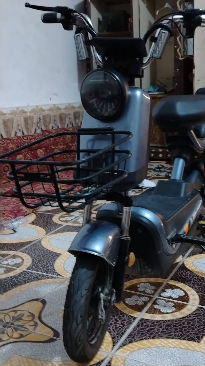 السلام عليكم دراجه شحن البيع دراجه نضيفه  صلي 15 من طلعته محلات العنوان ناصريه مركز السعر 290 وبيه مجال


**إذا كنت صاحب هذا الإعلان وتريد حذفه لأي سبب، رجاءا أرسل رسالة إلى الدعم الفني**