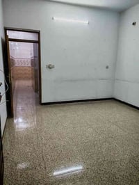 دار للايجار السيديه طابقين  مساحه 50متر زيرؤ نضافه 💯 ب100 3غرف نؤم  صا...