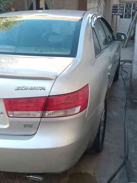 سلام عليكم سوناتا موديل2007 مصبوغه حزام للجماليه مكينه كير تبريد تخم تاير كله مكفول زنون عالي ناصي سياره جاهزه الاستفسار ***********بيع أو مراوس حسب القناعه
