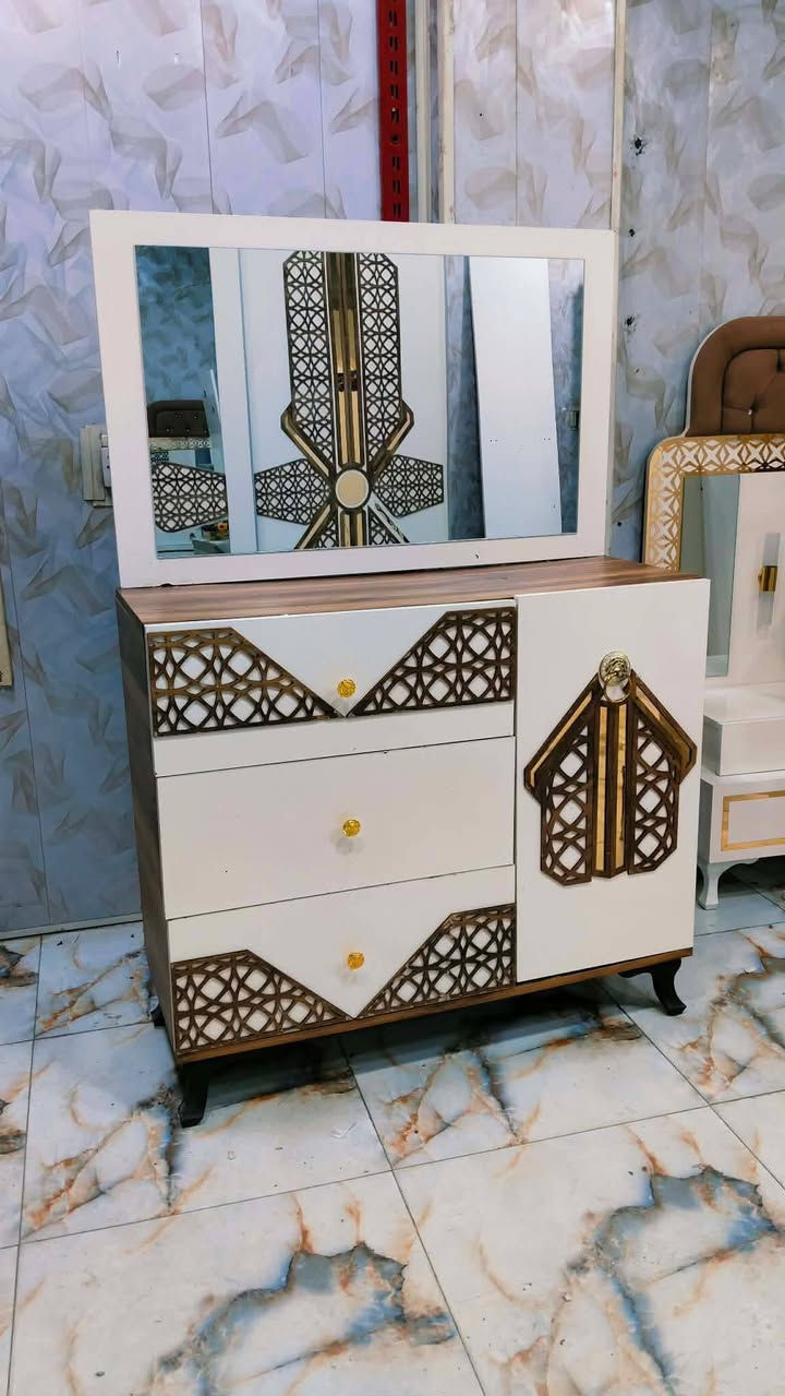 💎💗 غرفة تركي مستخدم
5قطع 
🚪 نظام سلايت موديل حلو ومرتب 
💸 السعر450 
🪛 شد مجاني
🚚 نقل مجاني
💎 حجز الالستفسار على وتساب*********** تابعو صفحه 💥
