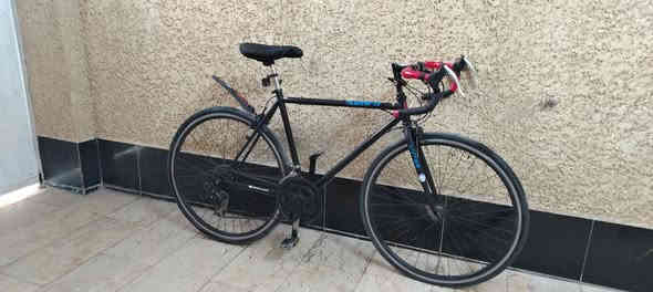 السلام عليكم
بايسكل رود ماركه  للبيع او المراوس

موصفات

تايرات جديده

جوب جديد

جميع قطع البايسكل شيمانو

نظام اربع بريكات

ستيرن ياباني اصلي

عكرب شلمانو

كير شلمانو

مكينه شلمانو

بايسكل احله من الصور بهواي

بي بعد مواصفات

بايسكل جاهز من كلشي

مكاني بغداد الشعب حي التجار 

السعر 175الف وبي مجال

رقم موبايل ***********
