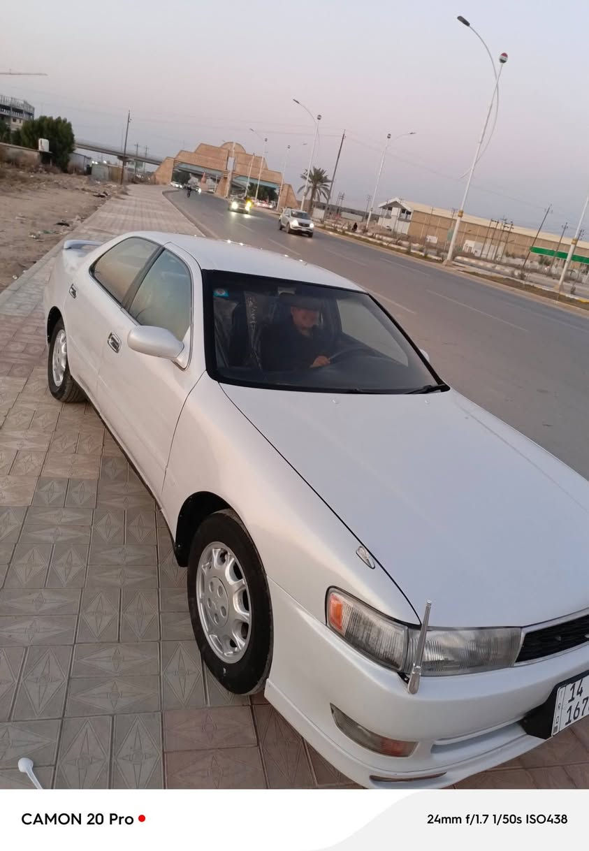 سلام عليكم 
للبيع او مروس
كرسته نفخ1995 لؤلؤي  فول 1/1 
 سيايد بريك يدوي 
ماسحه خلفيه 
رقم بصره دولي سنويه لل30 
سياره مكفوله من كص ونغل جثه و العيب الشرعي وضربه القويه مصبوغه عام لجماليه 
سياره جهازه من كلشي محرك كير 2500
محرك كير جدد 
حداديه جديد 
طخم تاير جدد 
كهربائيّة كله شغله من طول لطول 
دوخله جدد 
سياره متعوب عليه مال جناي 
عنوان ناصريه المركز
سعر «72» بيها مجال لطيبين 

رقم الهاتف 
***********
***********
