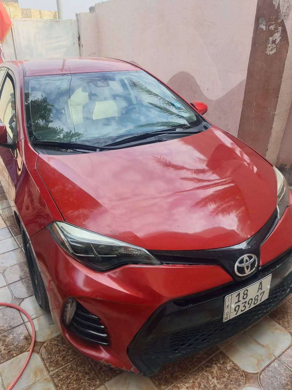 كورلا ١٩ امريكي حادث مرفق 
ماشية ١٢٥ ميل 
*********** بيع او مراوس بسيفك بيه شخط جديد بالباب منزل صورته وحادث بالعراق يم الجنطه خفيف
