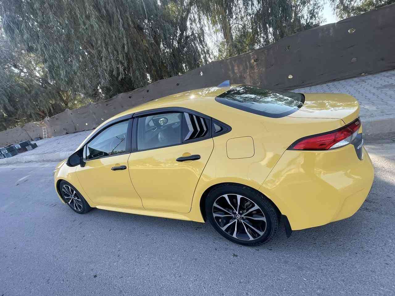 السلام عليكم كورلا ٢٠٢٠ ضرر جاملغ وبنيد وشوية معجون بلقمارة يدون دواخل  بيهة ايرباك بردة فقط 
 ***********  السعر.   138
