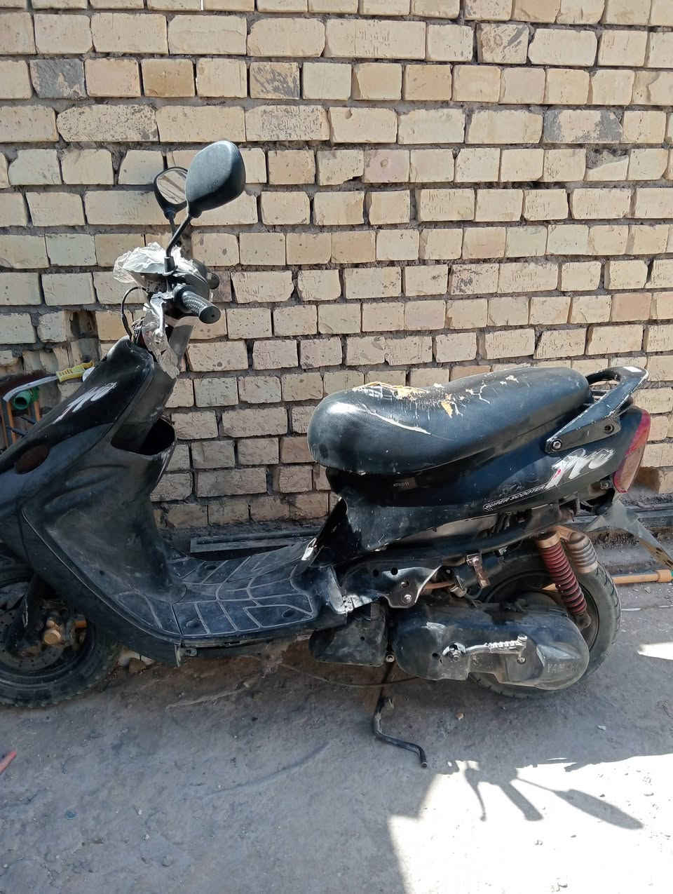 للبيع  دراج بيجي 60 دراجه شغاله  اريده 125 وبيه مجال مكاني الدوره هور رجب *********** دواصل على هاذا رقم
