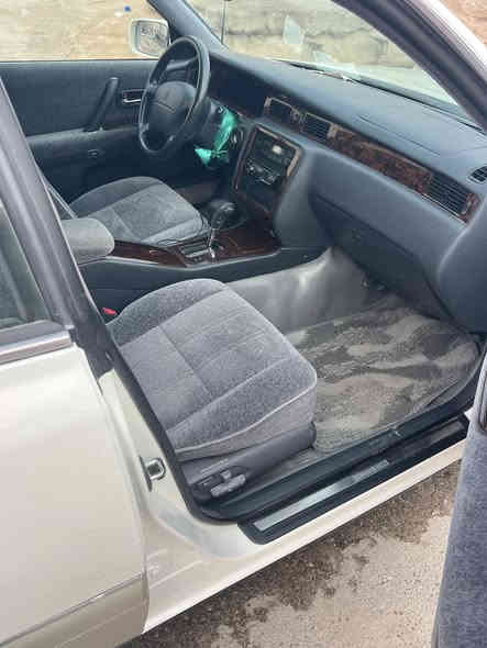 راس الثور فلات للبيع مديل ٩٧ سنويه ل ٣٠ كفاله كص وضربه ثاني يوم تحول باسمك فول ماعده الفتحه والثلاجه كرستال اصل لايت ابو عيون تبريد قطعتين مسجل مضخم سماعات بيبان وجنطه ريمونت تخم تاير حداديه ١٠٠/١٠٠ ميزانيه ومكينه وكير ٣٠٠٠ بلصندوك سعرها ٩٤ وبيه مجال ***********
