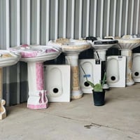 إلى وكلاىنا في العراق وصول لدينا مغاسل ماركة ملون قياس 75cm اسعار مناس...
