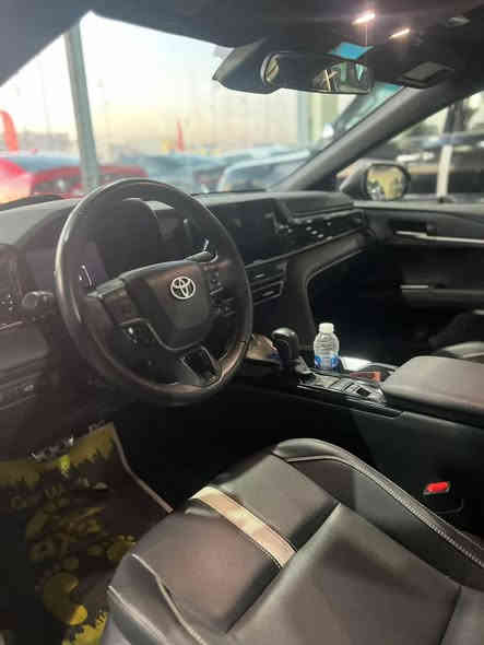 كامري 2025 وارد امريكا 
دخول جديد رقم بغداد حره مواصفات sL  
كشنات جلد 
رادار امام 
الخلفيه تحكمات ستيرن 
قياده ذاتيه 
اللون اسود
 الحادث بنيد صبغ  فقط  
للأستفسار على الارقام التاليه
***********📞
***********📞 
واتساب متوفر على جميع الارقام
