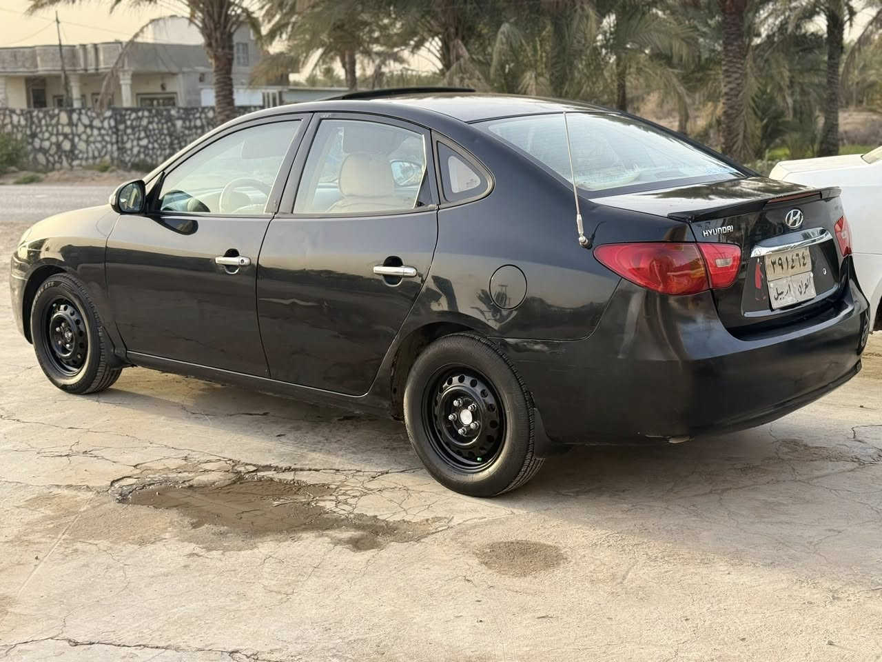 للبيع النترا 2011 خليجي مكفوله فول فتحه  كير محرك حداديه تبريد جديد تخم تاير  مكان الحله السعر 100
***********
