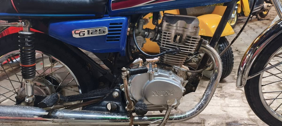 سلام عليكم دراجه يراني بدون مكفوله عشاير مكاني ميسان حي الحسين الجديد دراجه نضافه فول سعر ٥٥٠
***********
