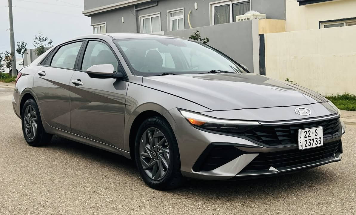 السلام عليكم (للبيع فقط بدون مراوس)
هونداي النترا ( 2024 ) الشكل الجديد ( لون سلفر )
ترقيم جديد اربيل بسم شركة وكاله تحويل مضمون100‎%‎
ضرر السيارة جدا بصيط شبر بلجاملغ الامامي فقط 
( بدون ايرباك ) السيارة جديدة بمعمنا الكلمه
( مواصفات السيارة )
بصمه بصمة ابواب تشغيل عن بعد
كيجات الكتروني 
لون الداخل رصاصي
انرة ترحيب بليدات
انارةً الداخل محيطيةً 7 الوان
تبريد لمس بيانو منفصل حار بارد
رادارات جانبية بلمري نفطه عمياء رادار    
مداخل تايب سي
محرك 2000 دوش  
السيارة جديدة جدا اي نقص مابيه من الداخل والخارج
سيرفس كامل دهن فلاتر
 السياره على وضعية الشركة كلشي بيه بلادي 
 لزكات الشركة لايلونات الشركة كتلوكات الشركة
مكاني بغداد شارع فلسطين
اي استفسار هذا رقمي *********** وتساب
