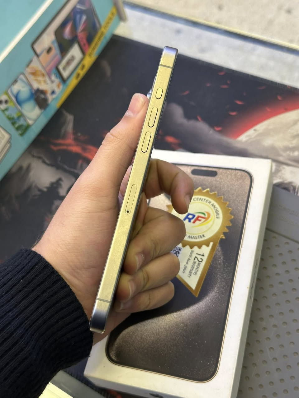 السلام عليكم 15 برو ماكس ذاكرة 256 بطاريه 92 شرق اوسط نظافه 100% 🔥 ***********
