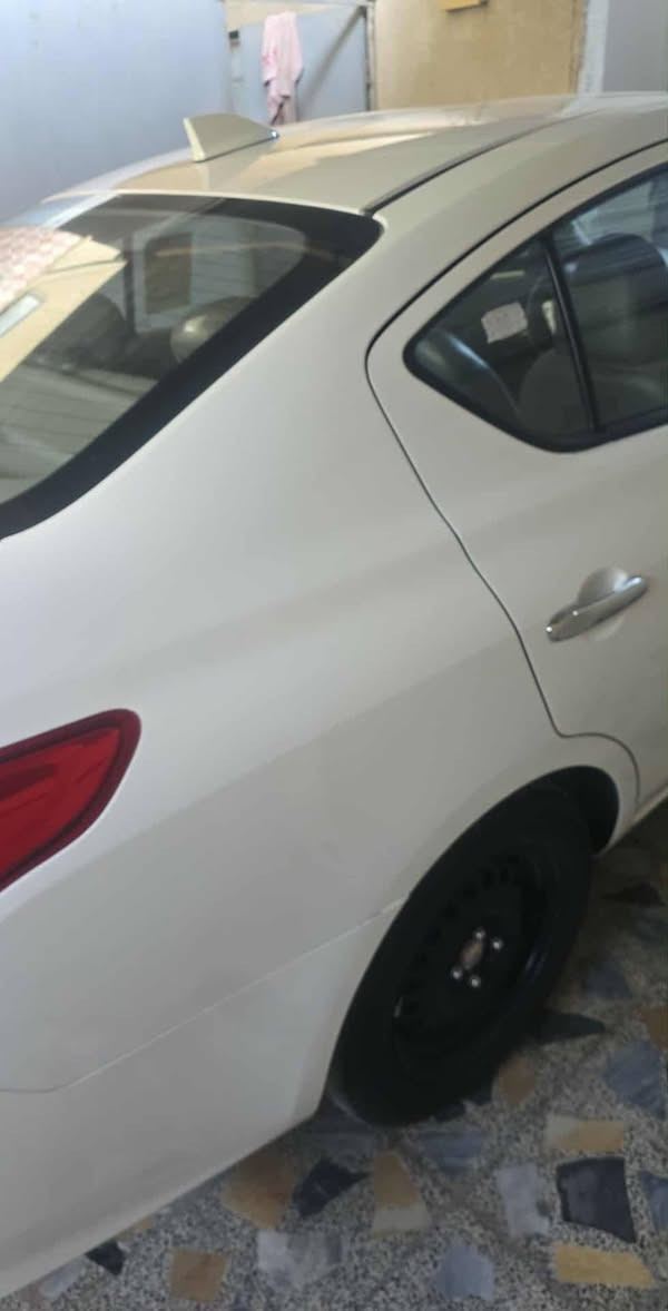 نيسان سني موديل ٢٤ كفاله عامه ماعده صدعتين باب السايق رايدهه ب١٢٨ مجالهه كلش قليل ماردآ على الماسنجر بس اتصال ***********
