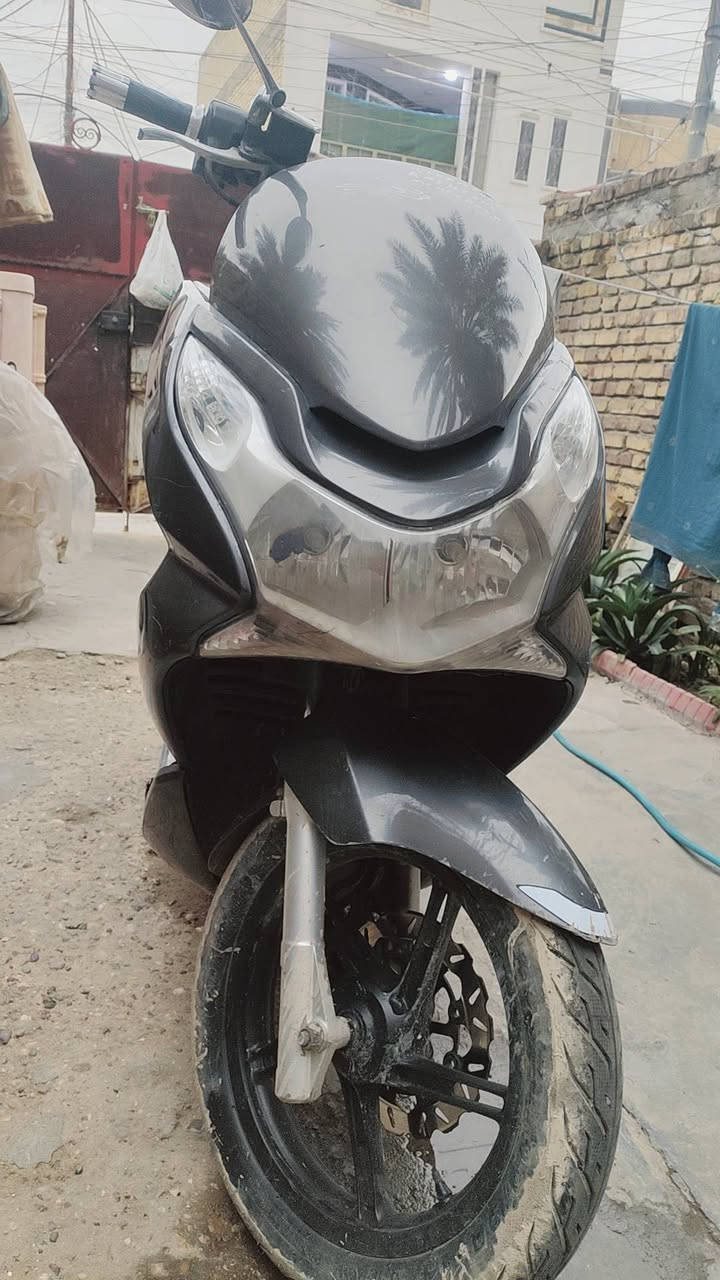 السلام عليكم لبيع السعر 1300مكاني الشعب ***********
