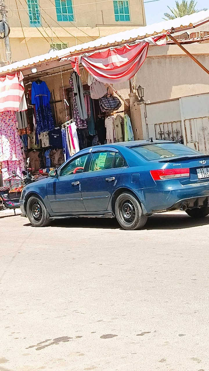 @مراوس بيكم 96 99 98 مستعجل 
بسمي شرط تحويل 
2007محدثه 9 
محرك 6اسلندر 3,3 وكير جدد 
تبريد ثلج 
تخم تاير ويل عادي سبير شركه 
صبق حزام  بدون دواخل وسقف فقط 
***********

