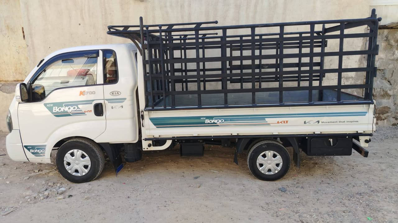 سلام عليكم ورحمه الله وبركاته
كيه بنكو موديل 2020 رقم بغداد انكليزي كفاله عامه ماعده الي موضح بلصوره  العنوان بغداد الكمالية  السعر 122 وبيها مجال شي بصيط
***********
