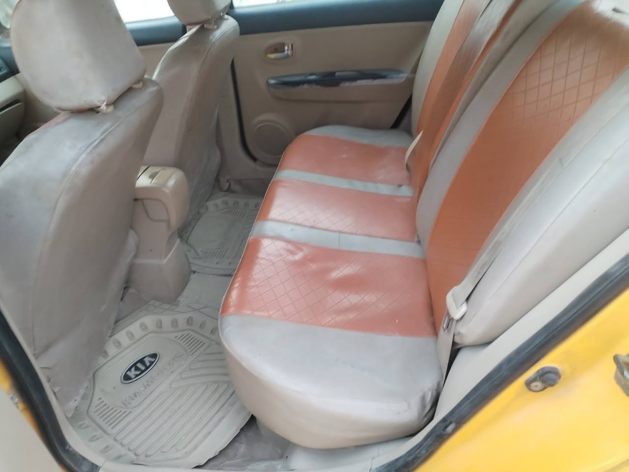 كريت ويل موديل 12 محرك جديد لا تنقيص ولا تبخير كير جديد حداديه 80٪100 كهربائيات كلها شغاله تبريد بس غاز تخم تاير نص عمر بسمي تحويل ثاني يوم .سياره عوزها بس صبغه جديده مرواس حسب القناعه
السعر 28 وبيها مجال
***********
مكانها الديوانيه
ا
