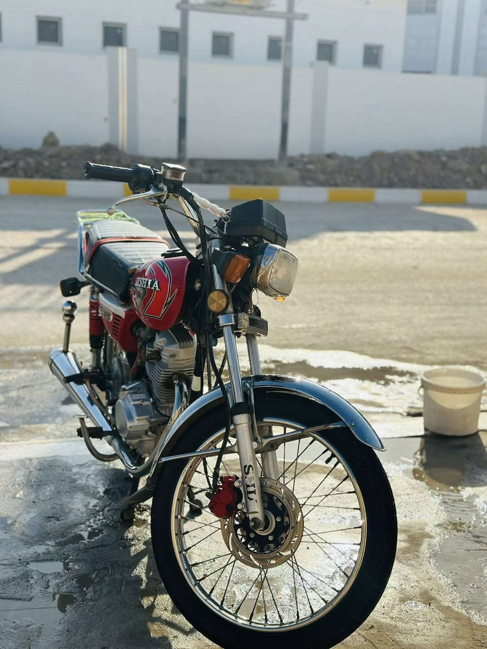 سلام عليكم دراجه للبيع موديل 2022 أوراق مكفوله شراي اتصل ***********
