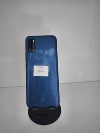 هوت ٩ بلاي • ٦٤ • مبدل شاشة