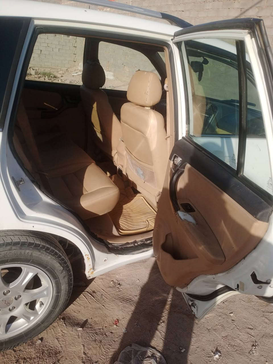 السلام عليكم
سياره تيكو للبيع رقم الماني نجف 
مديل ٢٠١٣  السعر ٤٨ وبيه مجال المكان نجف  رقم ***********
