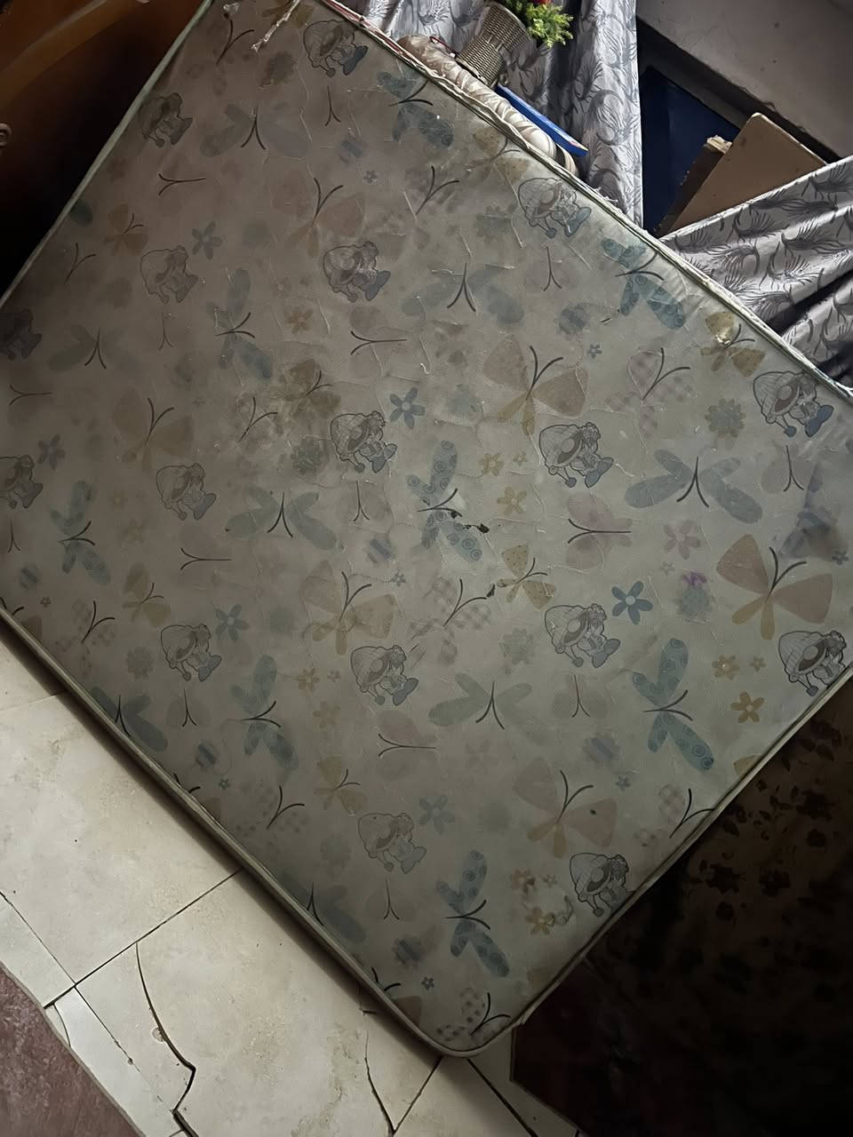 عندي دوشك للبيع اخو الجديد الله شاهد ابو نفرين استخدام قليل دبل عالي السعر ٦٠ وبي مجال لشراي يراسلني اكو توصيل 👍👍


**إذا كنت صاحب هذا الإعلان وتريد حذفه لأي سبب، رجاءا أرسل رسالة إلى الدعم الفني**