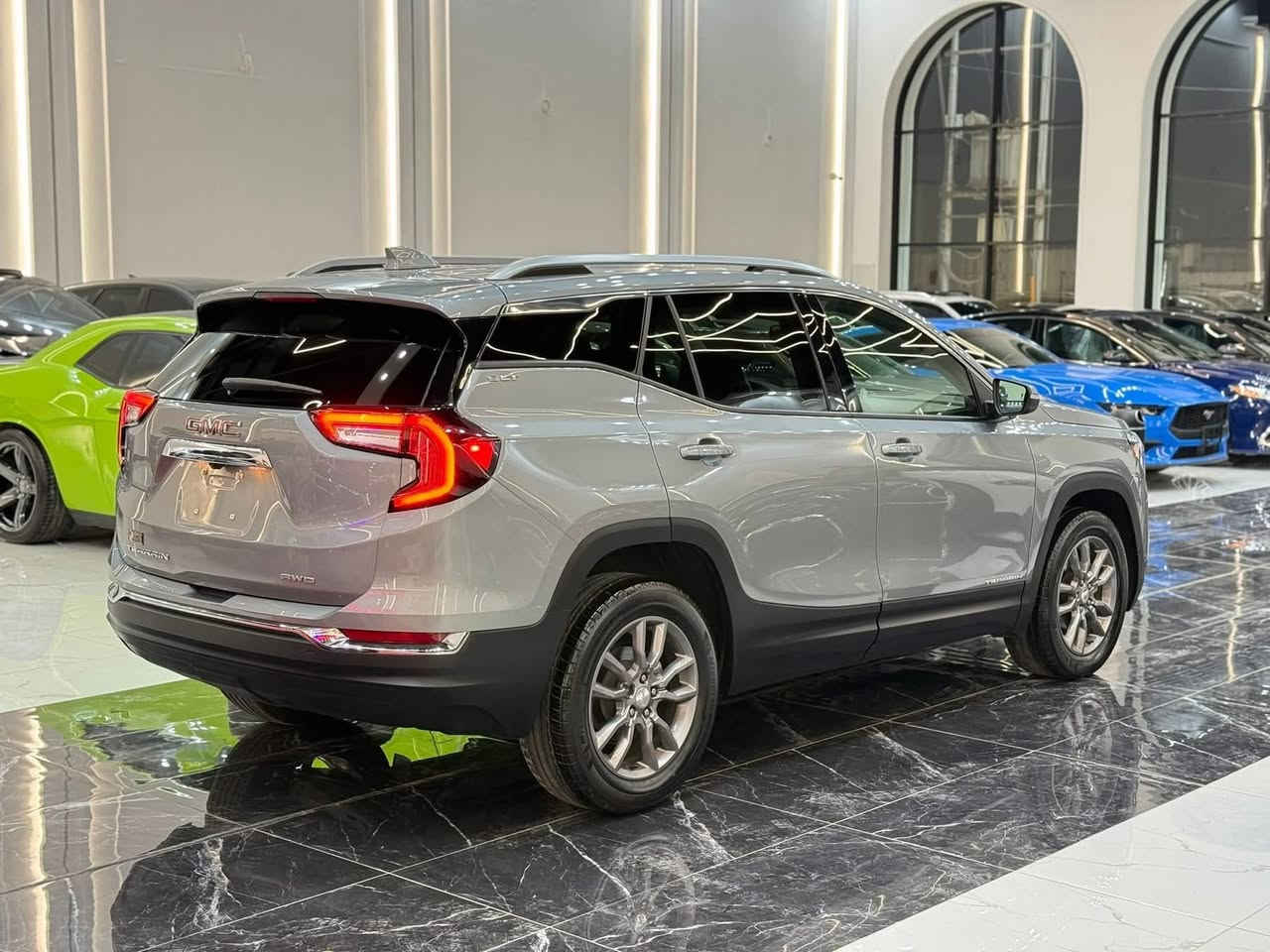 𝟐𝟎𝟐𝟒 𝐆𝐌𝐂 𝐓𝐄𝐑𝐑𝐀𝐈𝐍-𝐒𝐋𝐓.𝐏𝐋𝐔𝐒 ✅بدون صبغ✅

جي ام سي تيران (SLT.PLUS) موديل : 2024

اللون : فیراني

عداد المسافة : 37 الف

حجم المحرك : 1.5L TURBO (4،سلندر)

بدون صبغ ✅ مكفولة كفالة عامة دعامية لدعامية بشرط

المواصفات : 𝐒𝐋𝐓.𝐏𝐋𝐔𝐒

فول فول مواصفات (فقط بدون بانورما)

دةبل اكسل : 𝐀𝐖𝐃
 
بصمة ابـــواب

بصمة تشـــغـــيل

تشغيل عن بعد (𝐑𝐄𝐌𝐎𝐓𝐄 𝐒𝐓𝐀𝐑𝐓)

شاشة كبير لمس

كــــاميــــرة

هـــانـــد بـــريـــك بصمة 

اوتو هولد (𝐀𝐔𝐓𝐎 𝐇𝐎𝐋𝐃)

اوتو ستارت (𝐀𝐔𝐓𝐎 𝐒𝐓𝐀𝐑𝐃)

اوتو ستوب (𝐀𝐔𝐓𝐎 𝐒𝐓𝐎𝐏)

رادار امامي (تحديد مسار)

رادار جانبي  (نقاط عمياء)

رادار خلفي (التحذير من الاصطدام)

حساسات امامي

حساسات جانبي 

حساسات خلفي 

نظام : 𝐄𝐂𝐎

نظام : 𝐍𝐎𝐑𝐌𝐀𝐋

نظام : 𝐒𝐏𝐎𝐑𝐓

كشنات جلد 

كشنات كهربائي

كشنات خزن+ميموري 

كشنات هيتر

تحكم استيرن 

استيرن هيتر

تبريد لمس

تبريد مركزي 

صندوق شفط كهرباء 

لايتات 𝐋𝐄𝐃 ليد عدسة زينون بيلادي 

بلاجكتور 𝐋𝐄𝐃 ليد بيلادي

بكلايتات 𝐋𝐄𝐃 ليد بيلادي

ويـــل كـــروم

وبعد هواية مواصفات …

‏ ‎تفاصيل اكثر الاتصال علی ارقام التاليه 

‏ WhatsApp - Vibir

☎️***********

☎️***********

عنوان📍اربيل فرع ناقلات

 معرض كاليفورنيا كارس CALIFORNIA CARS‏
