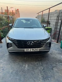 توسان 2022 وارد امريكي   الضرر موضح بالصور بدون دواخل بدون ايرباك  بسم...