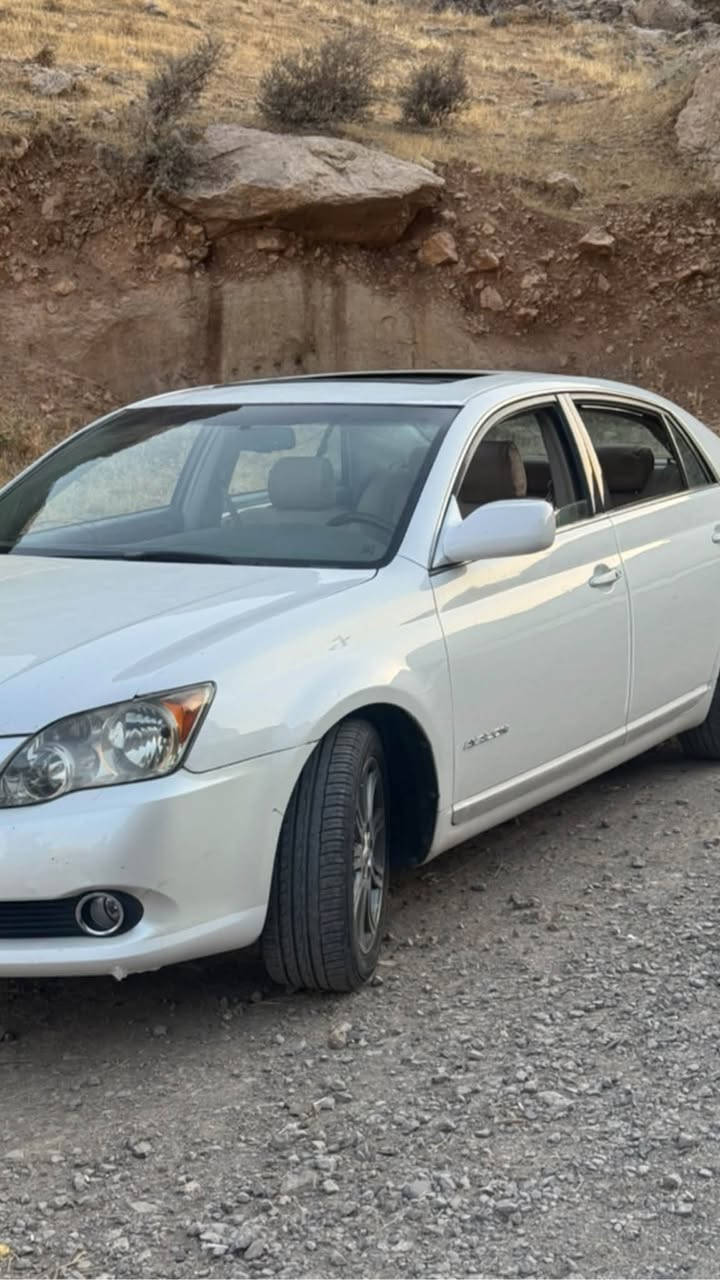 سلام عليكم
افلون خليجي للبيع 2006 ماشيه 207 باسمي رقم شمالي بيها بنيد صبغ وبارد بباب الصدر فقط بيها تكحيل بسيط كير ومكينه مامفتوح رواجز ماكو مكانها ببغداد *********** سعرها 114 وبيها مجال بسيط للشراي
